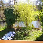 펜션 Les Pieds Dans L'eau Bauge-en-Anjou