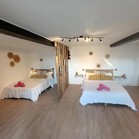 Les Pieds Dans L'eau Holiday home