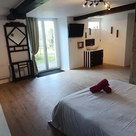 Feriehus Les Pieds Dans L'eau Baugé