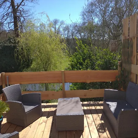 Prázdninový dům Les Pieds Dans L'eau *