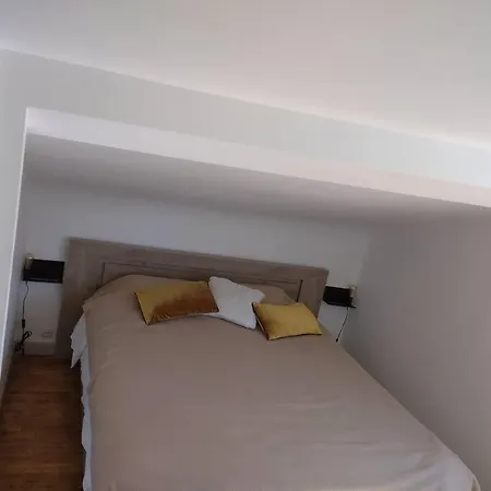 Les Pieds Dans L'eau Feriehus *