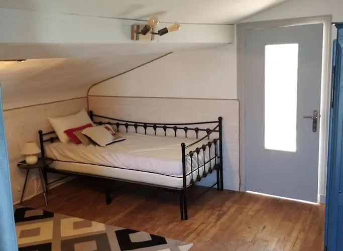 Дом отдыха Les Pieds Dans L'eau *